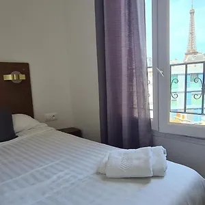 Dupleix 2*, Paris Frankreich